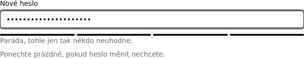 Pole Nové heslo s vyplněným heslem, plným ukazatelem síly a větou Ponechte prázdné, pokud heslo měnit nechcete